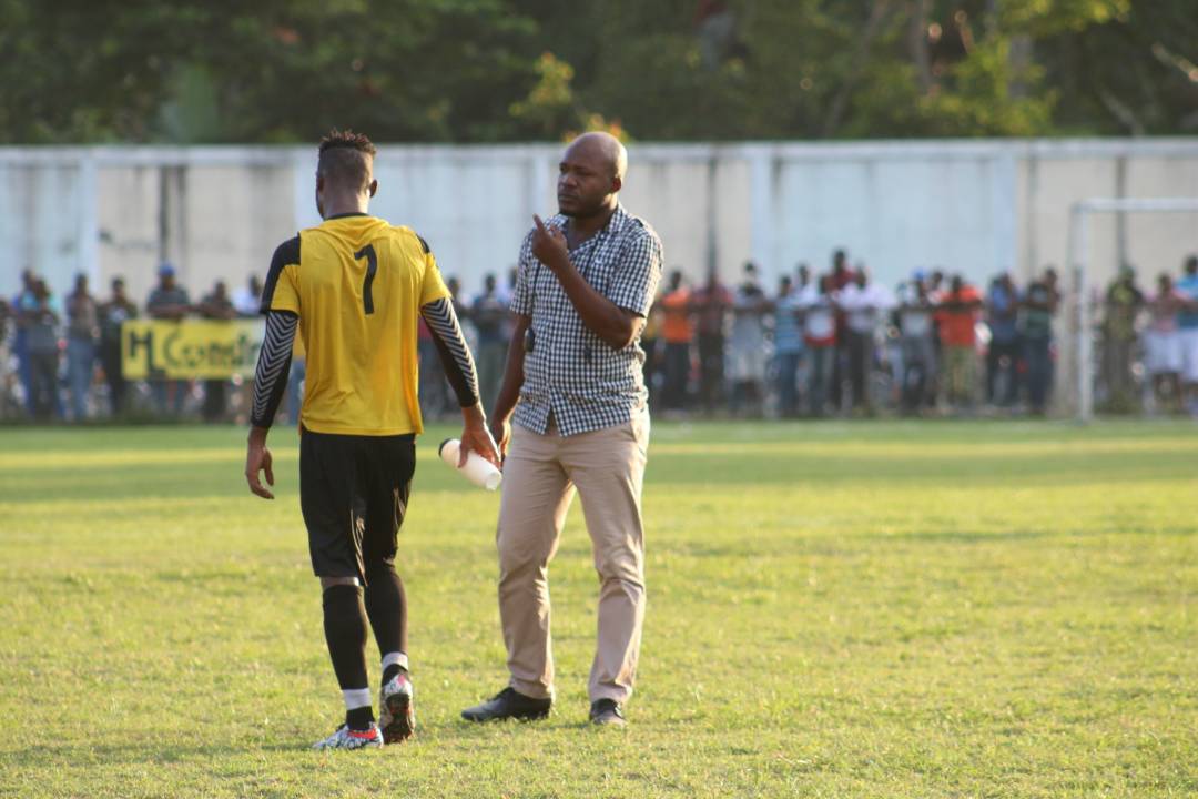 FOOTBALL – PERSONNAGE  : QUI EST ANTOINE SARDOUIN, LE COACH DE L’ASC?