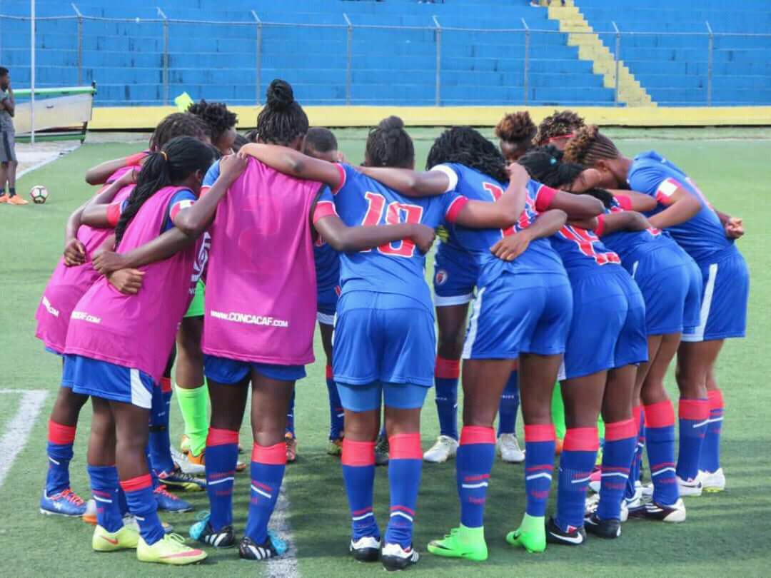 FOOTBALL FÉMININ – CONCACAF U-20 : TROIS EXPATRIÉES SONT PARMI LES FILLES