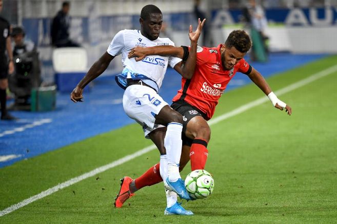 FOOT – EXPATRIÉS : L’AJ AUXERRE ET L’EN AVANT GUINGAMP VAINQUEURS, L’US ORLÉANS BATTUE, LE HAVRE ACCROCHÉ