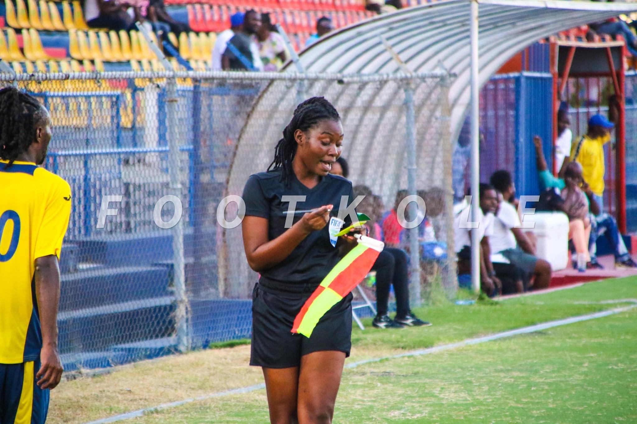 FOOT – ARBITRAGE : TROIS FEMMES PARMIS LES ARBITRES FIFA POUR HAÏTI