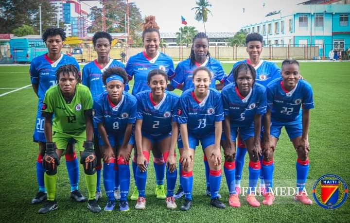 GOLD CUP FÉMININE: RASSEMBLEMENT DES GRENADIÈRES À SANTO DOMINGO