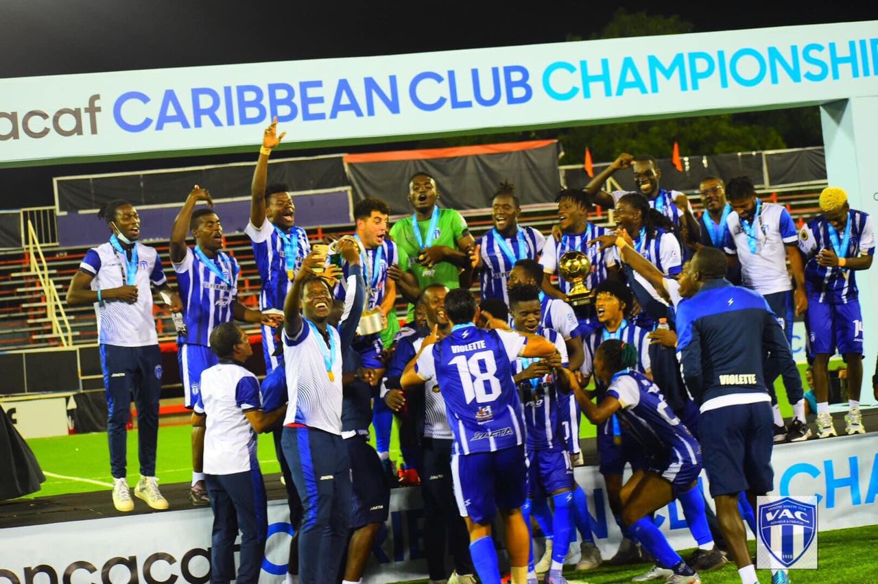 CFU CHAMPIONSHIP : AVEC UN STEVE SANON DE GALA, LE VIEUX TIGRE PREND LE TRÔNE