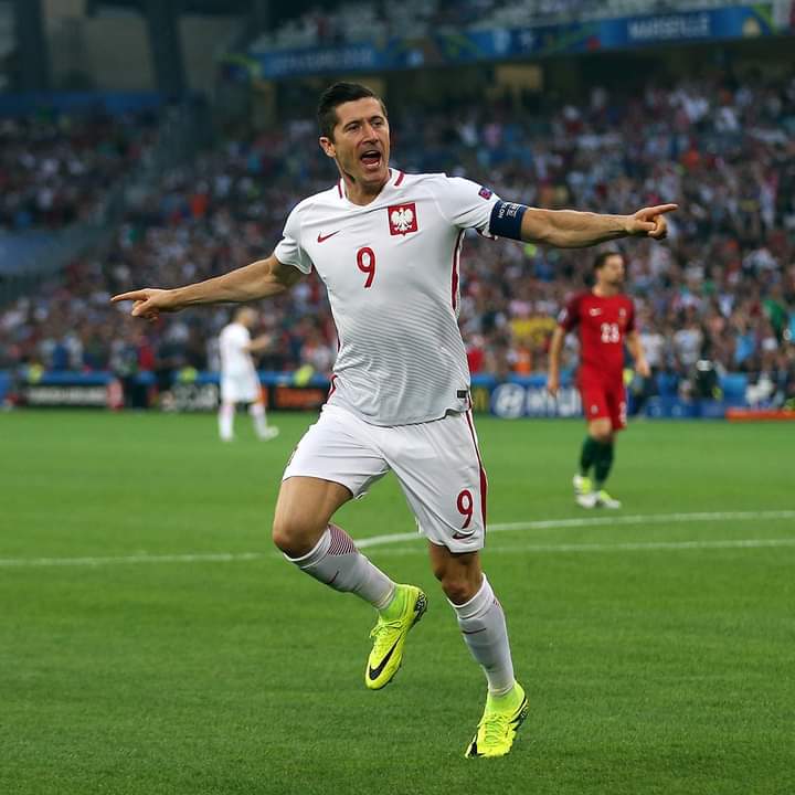 CDM-QATAR 2022 : ROBERT LEWANDOWSKI DÉVOILE SES FAVORIS 