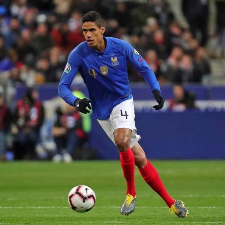 CDM-QATAR 2022 : VARANE ÉLOGIEUX ENVERS MBAPPÉ