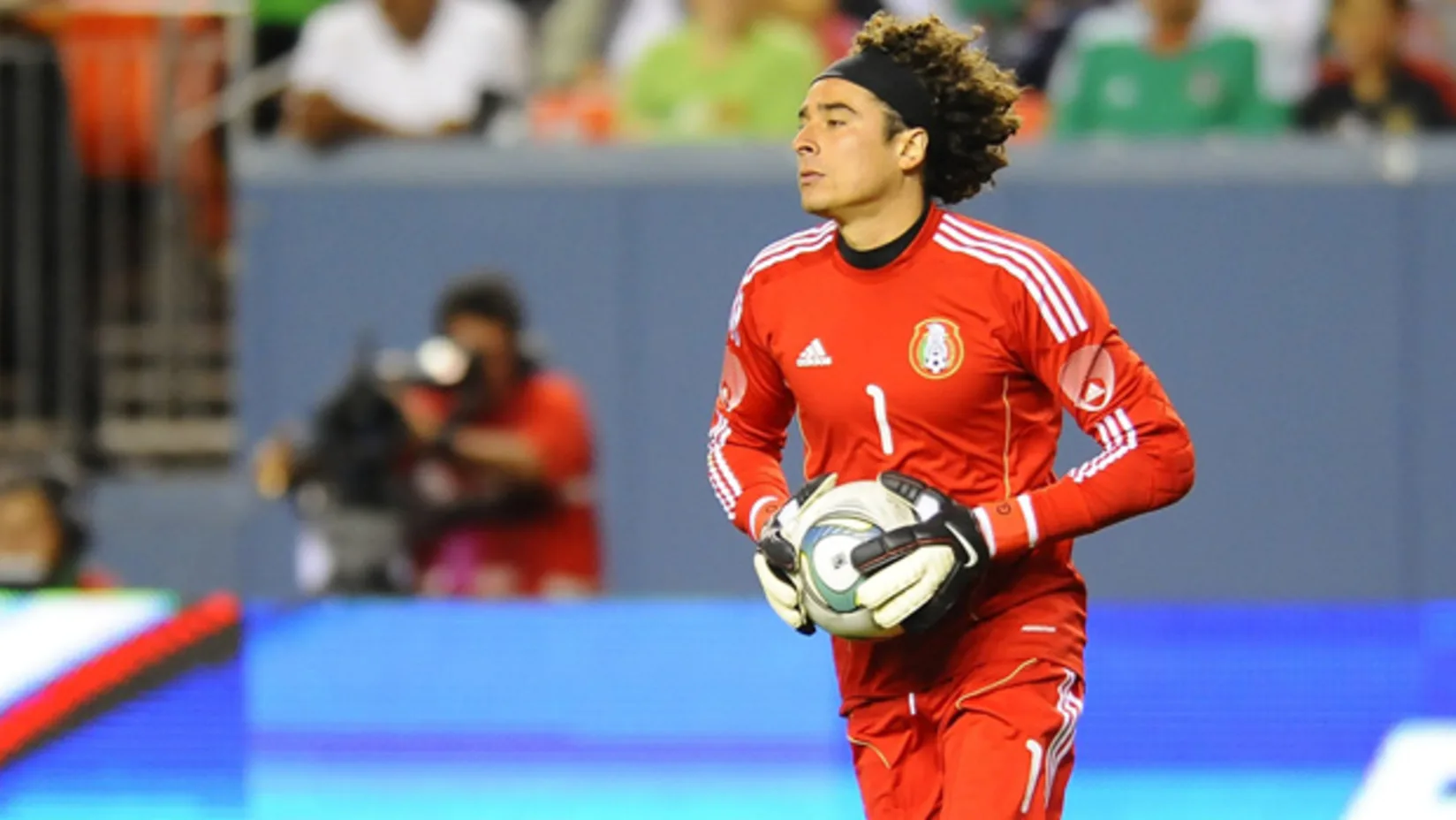 CDM-QATAR 2022 : CONVOQUÉ PARMI LES 26 MEXICAINS, GUILLERMO OCHOA VA DISPUTER SA 5ÈME COUPE DU MONDE!