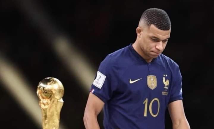 CDM-QATAR 2022: KYLIAN MBAPPÉ : ENTRE GÉNIE ET ARROGANCE, AVEZ-VOUS LE CHOIX ?