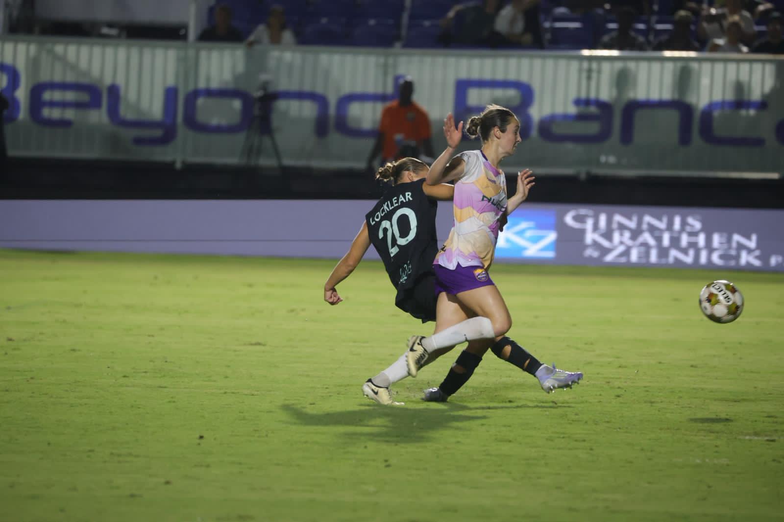 FORT LAUDERDALE ACCROCHÉ À DOMICILE PAR CAROLINA ASCENT