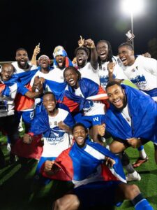 PAS DE MALAISE CHEZ LES GRENADIERS